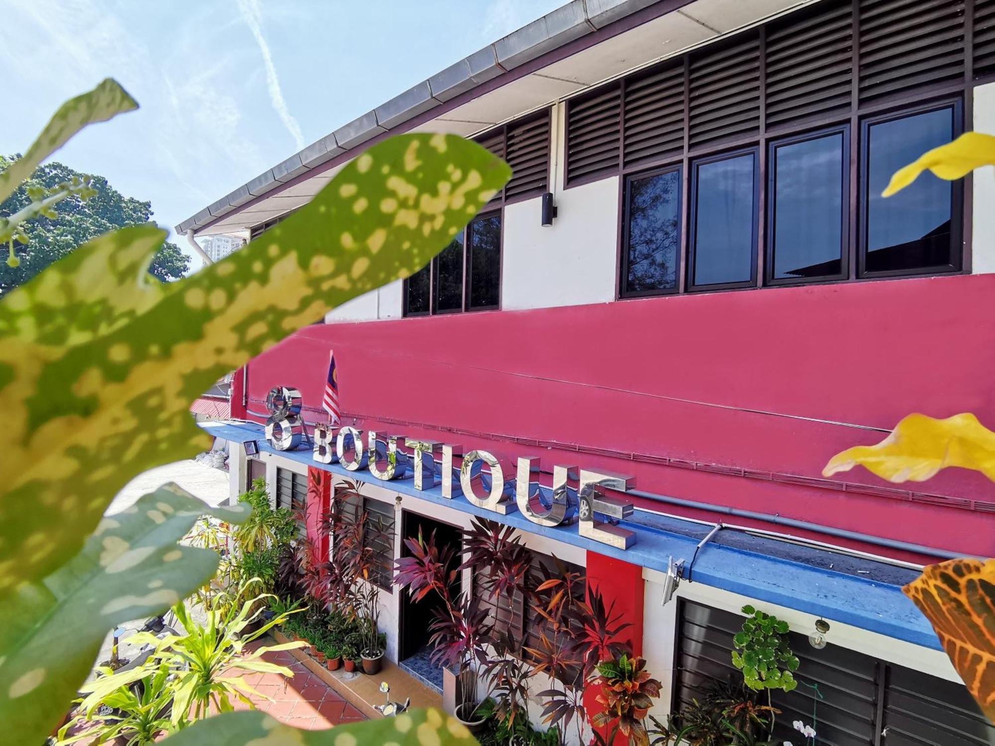 8 Boutique By The Sea Hotel Tanjung Tokong Luaran gambar